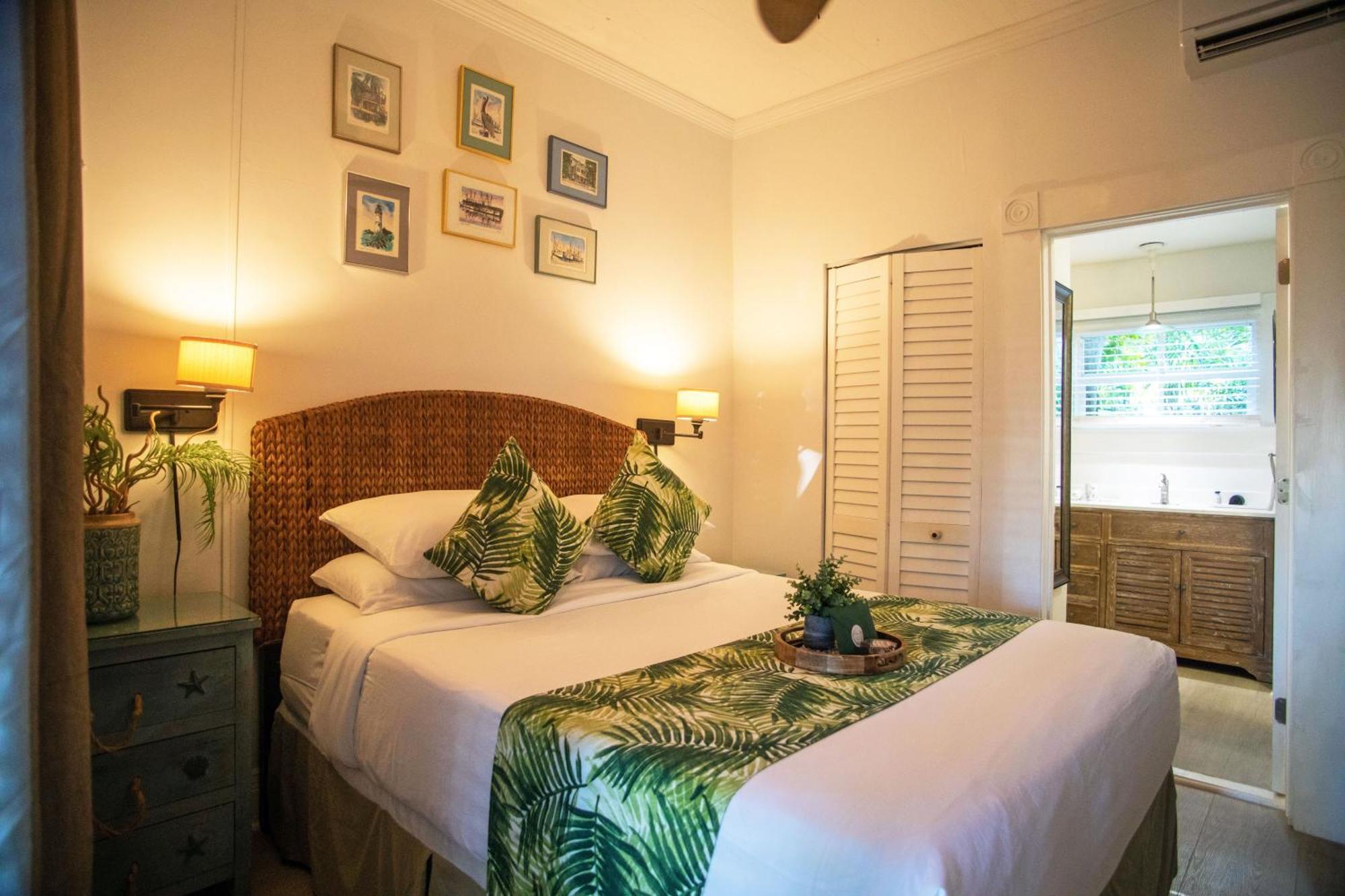 Andrews Inn & Garden Cottages คีย์เวสต์ ภายนอก รูปภาพ
